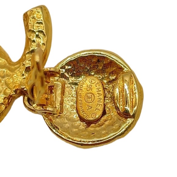 Chanel Vintage Gold Logomax Swing Earrings 95A GP - Picture 5 of 6